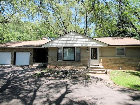 2nd image of 4708 Lakeview Ave N