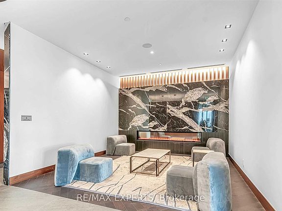 3rd image of 7895 Jane St #214