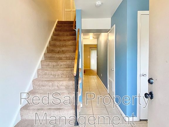 2nd image of 1058 Willow Green Dr