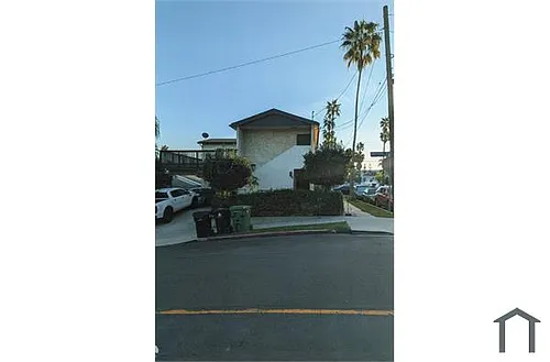 787 W Sepulveda St #A Photo 1