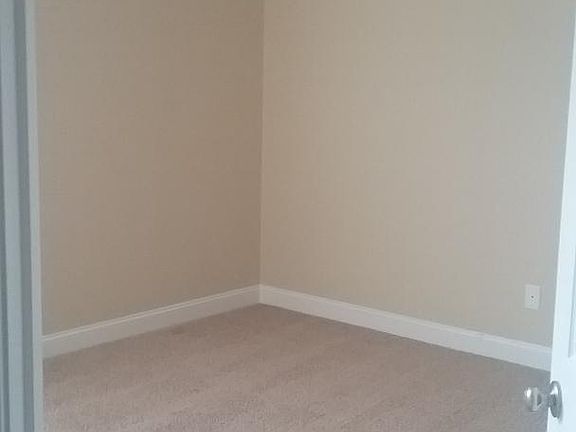 5th image of 221-B South Pointe Drive