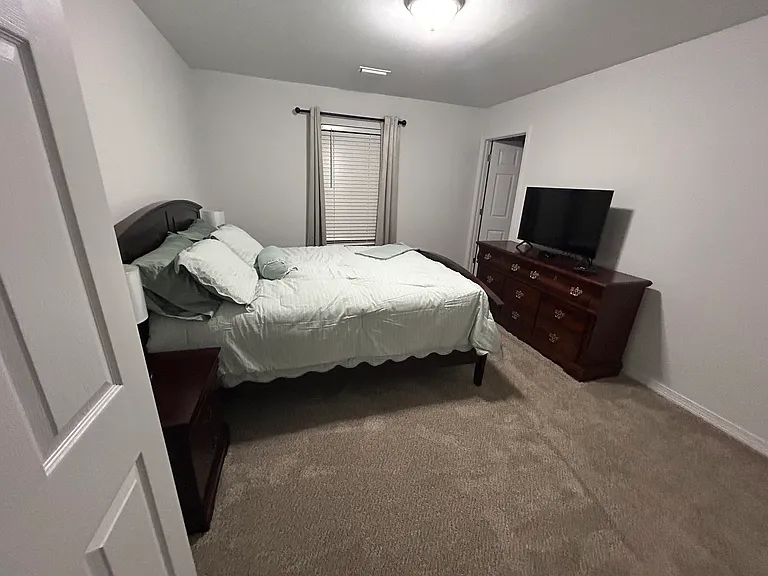5141 Lake Dr S — Photo 15