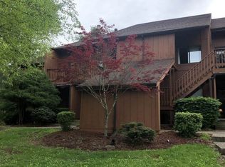 399 Piping Rock Rd, Brandenburg, KY 40108