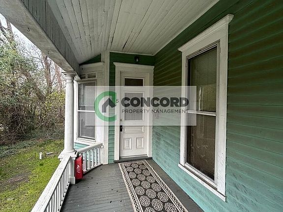 4th image of 723 N Church St #5