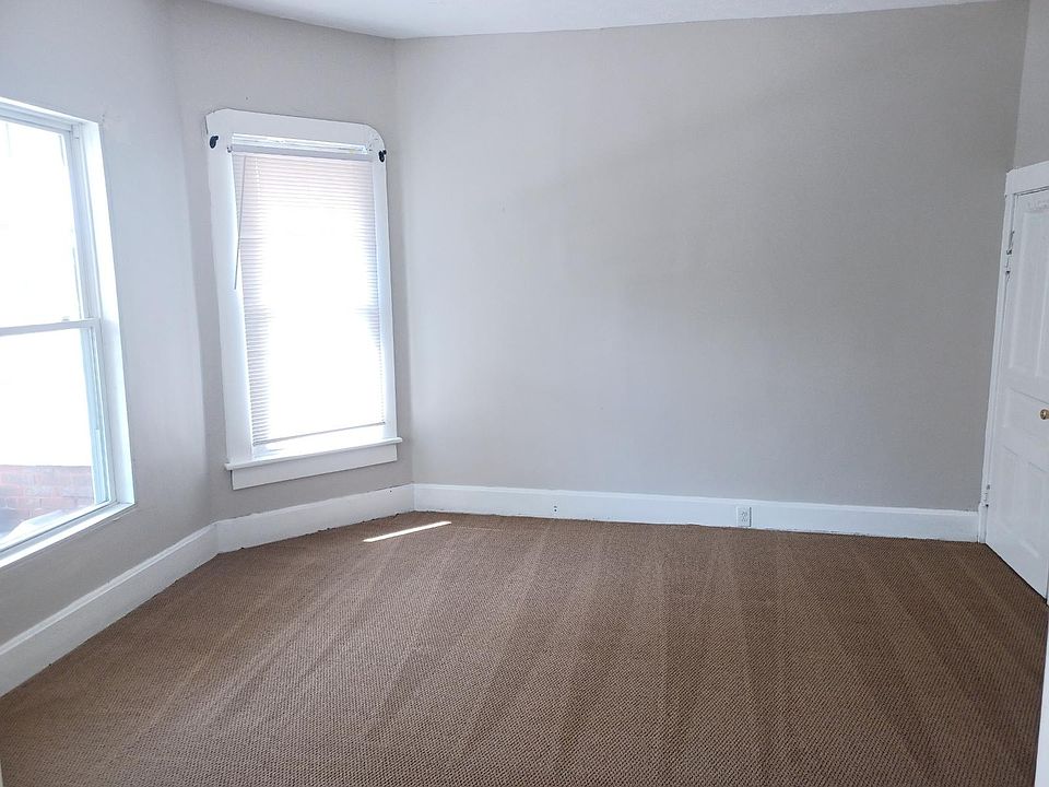 2nd image of 1054 W 31st St #A