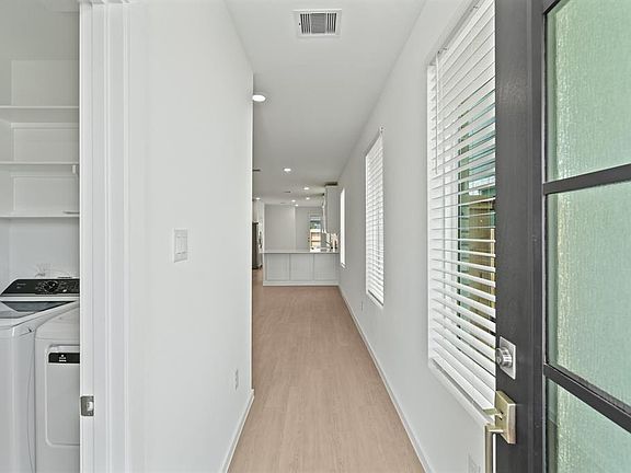 3rd image of 5214 Santa Cruz Bay
