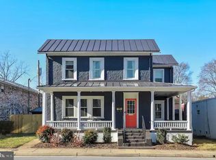 211 S Royal Ave, Front Royal, VA