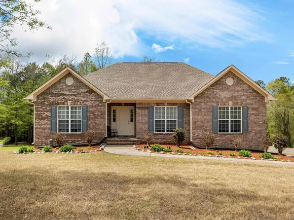 1023 Oak Valley Dr, Leeds, AL 35094