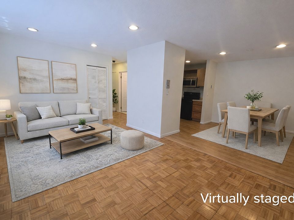 1st image of 10 Scottfield Rd APT 22