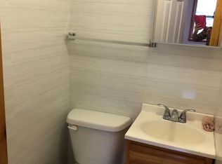 6124 219th St FL 3, Oakland Gardens, NY 11364