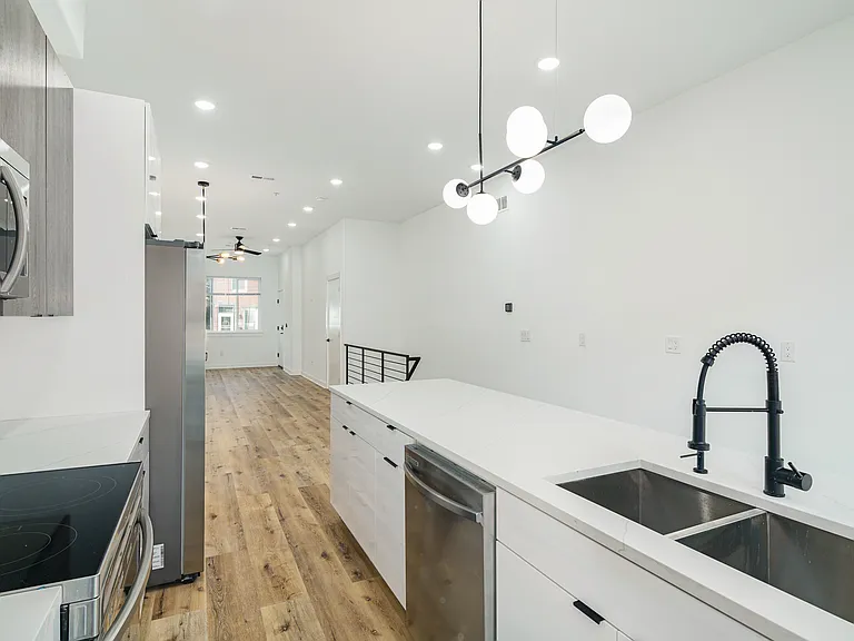 2620 Federal St #1 — Photo 6