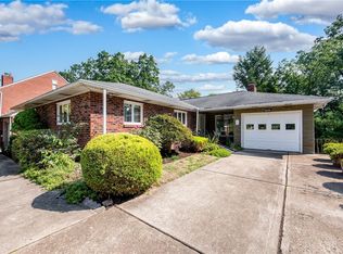 1061 Edgewood Rd, New Kensington, PA 15068