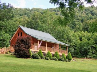 4272 Sweetwater Rd, Robbinsville, NC 28771