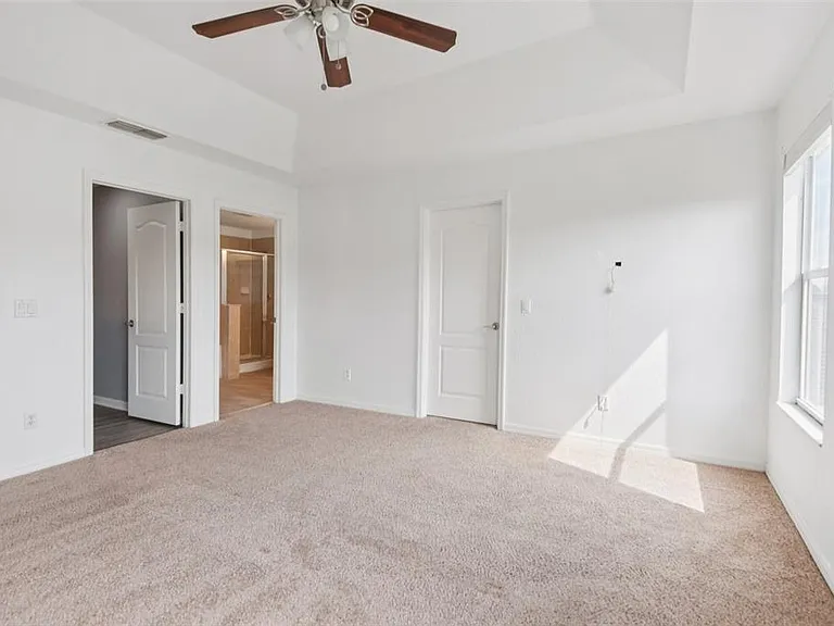 20721 Whitewood Way — Photo 35