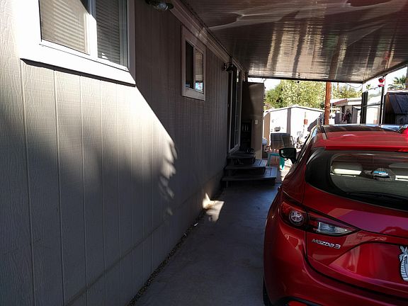 2nd image of 194 Mercury St