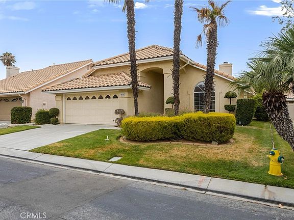 3rd image of 680 Indian Wells Rd