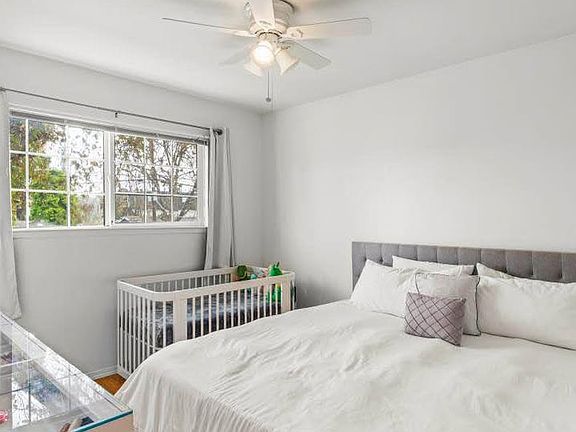 2nd image of 225 4th Ave APT 1
