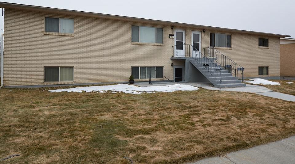 1st image of 1655 Grandview Dr