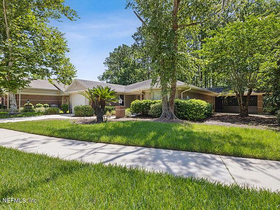3rd image of 13659 W M DAVIS Parkway