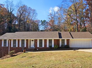 730 Indian Manor Ct, Stone Mountain, GA 30083