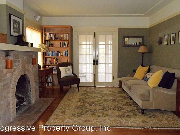 3rd image of 640 Faxon Ave