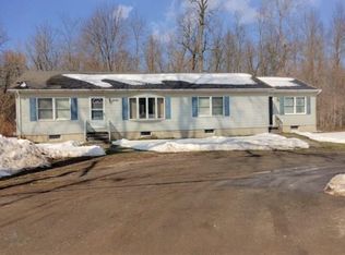 4139 E Williamson Rd, Marion, NY 14505