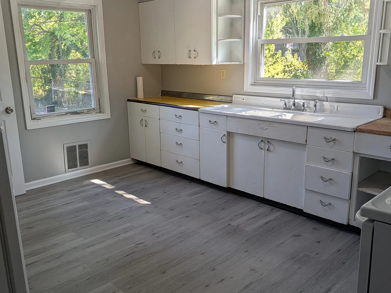 2 bed, $850 — Photo 3