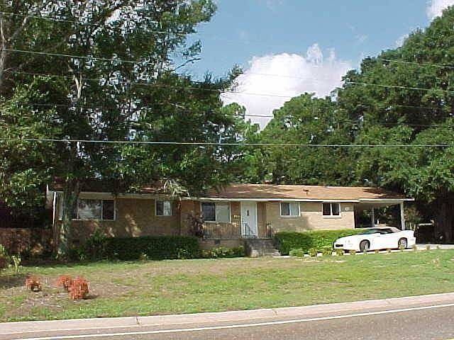 1st image of 3345 Bayou Blvd