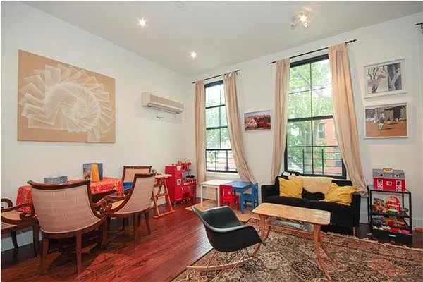 Rented by Triumph Property Group | media 28