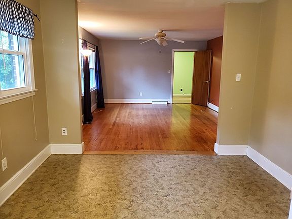5th image of 1717 Irish St