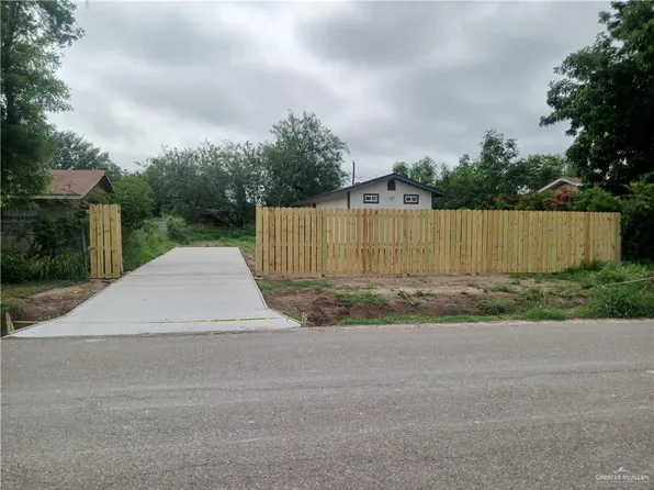 1306 N Moorefield Rd, Mission, TX 78572