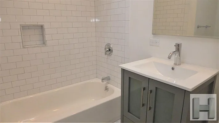 Rented by Harlem Lofts | media 5