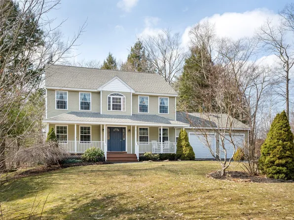 3 Damian Drive, Windham, ME 04062
