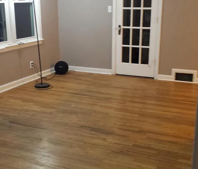 8425 Belleview Ave — Photo 2