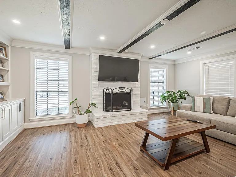 15211 Camino Del Sol Dr — Photo 19