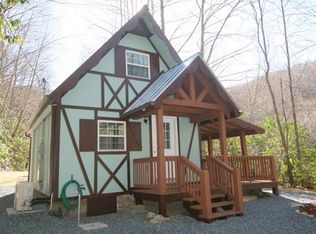 21965 Wayah Rd, Topton, NC 28781