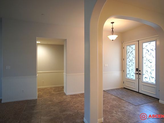 3rd image of 5916 Dartmoor Wood Ave