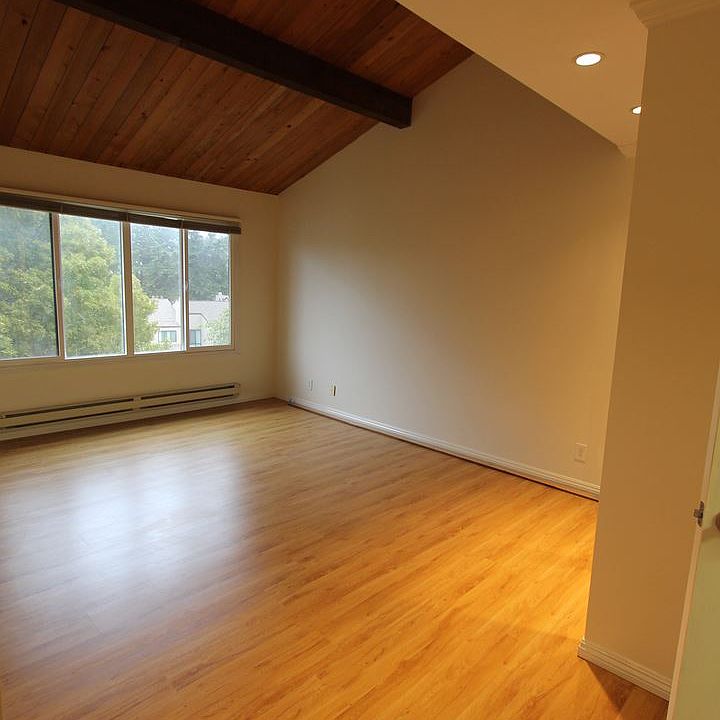 1st image of 109 S Lake Merced Hls APT 4E