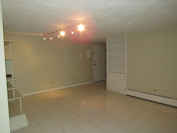 5th image of 1090 N Lafayette St APT 303