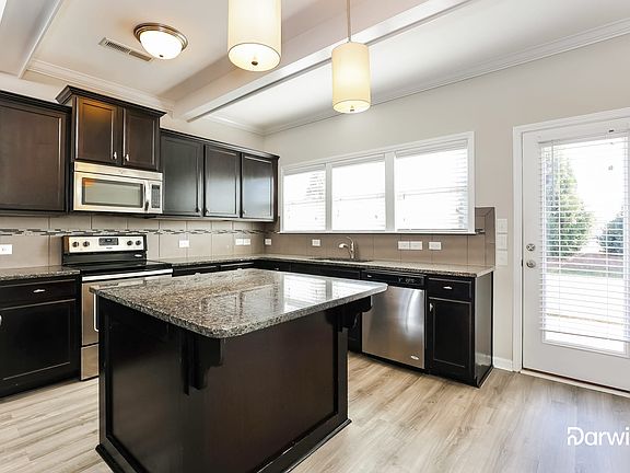 4th image of 5114 Shorthorn Way