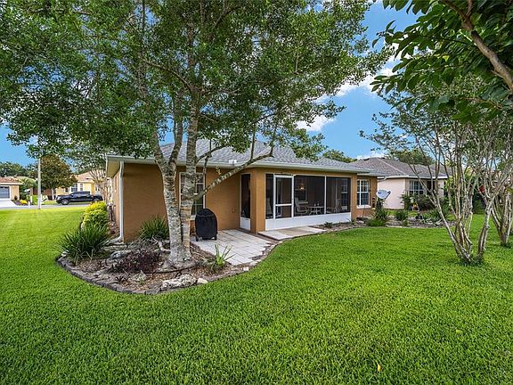 5th image of 7962 SW 83rd Pl
