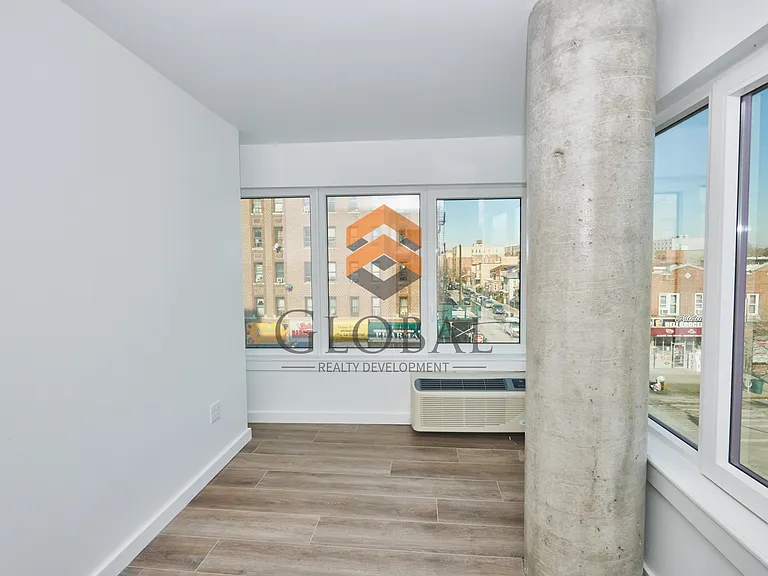 790 Allerton Ave #305 — Photo 13