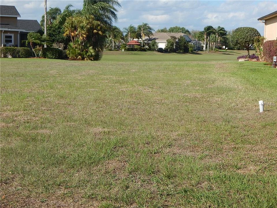 2nd image of 1027 Cross Roads Dr