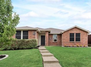 2512 Comfort Dr, Mesquite, TX 75181