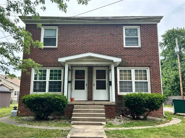 1512 Oklahoma Ave, Mattoon, IL 61938