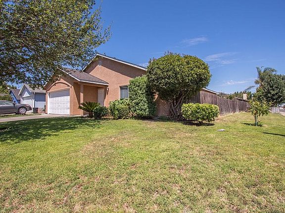 3rd image of 1463 Chianti Dr