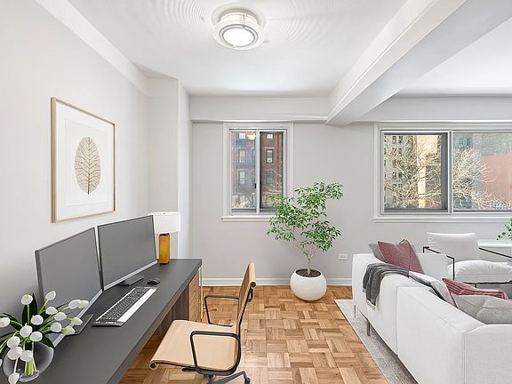 4th image of 401 E 65th St APT 3D