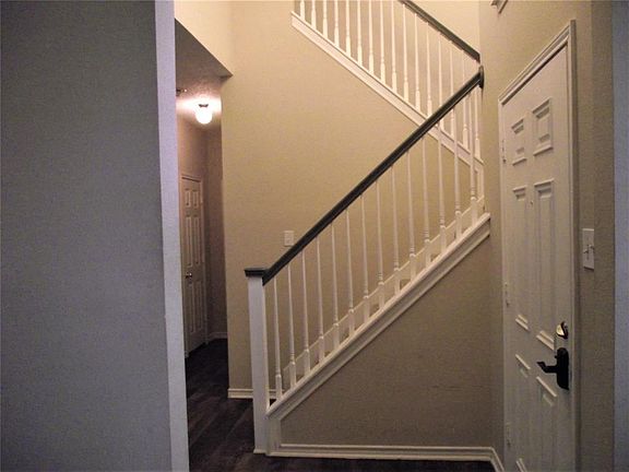 5th image of 3712 Blossom Dr