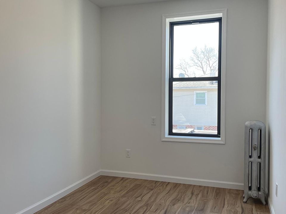 2nd image of 4120 Fillmore Ave #1