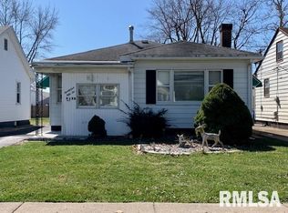 2152 E Grandview Ave, Springfield, IL 62702